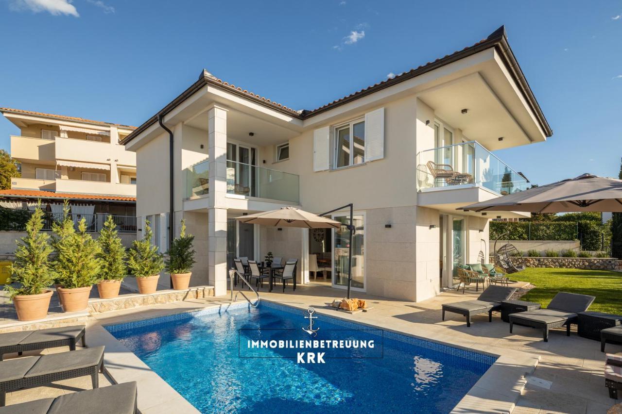 مالينسكا Villa Richard المظهر الخارجي الصورة