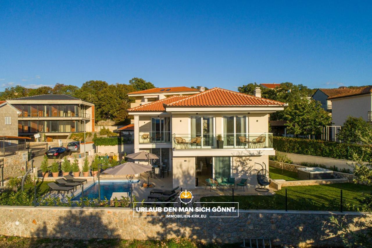 مالينسكا Villa Richard المظهر الخارجي الصورة