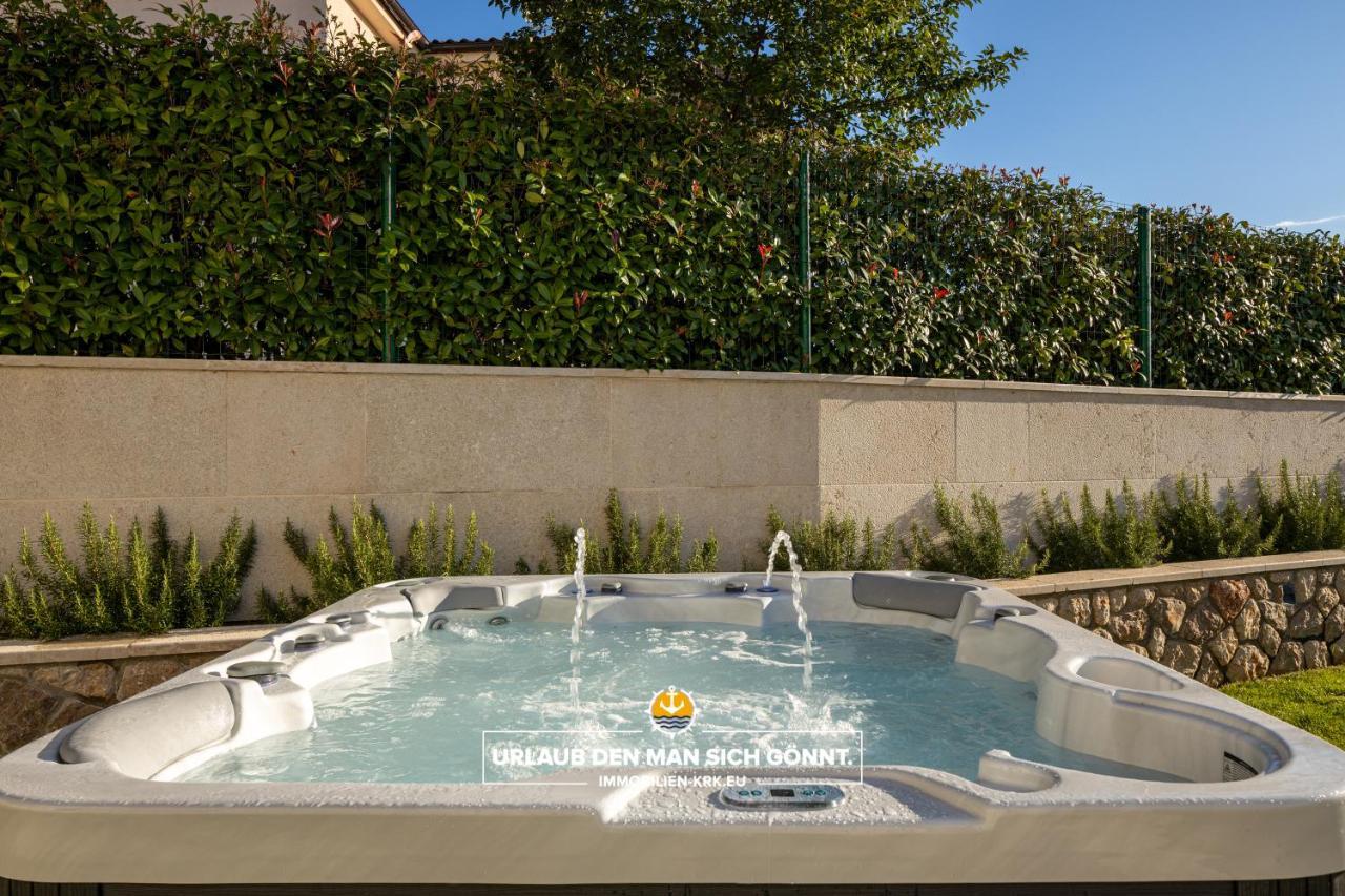مالينسكا Villa Richard المظهر الخارجي الصورة