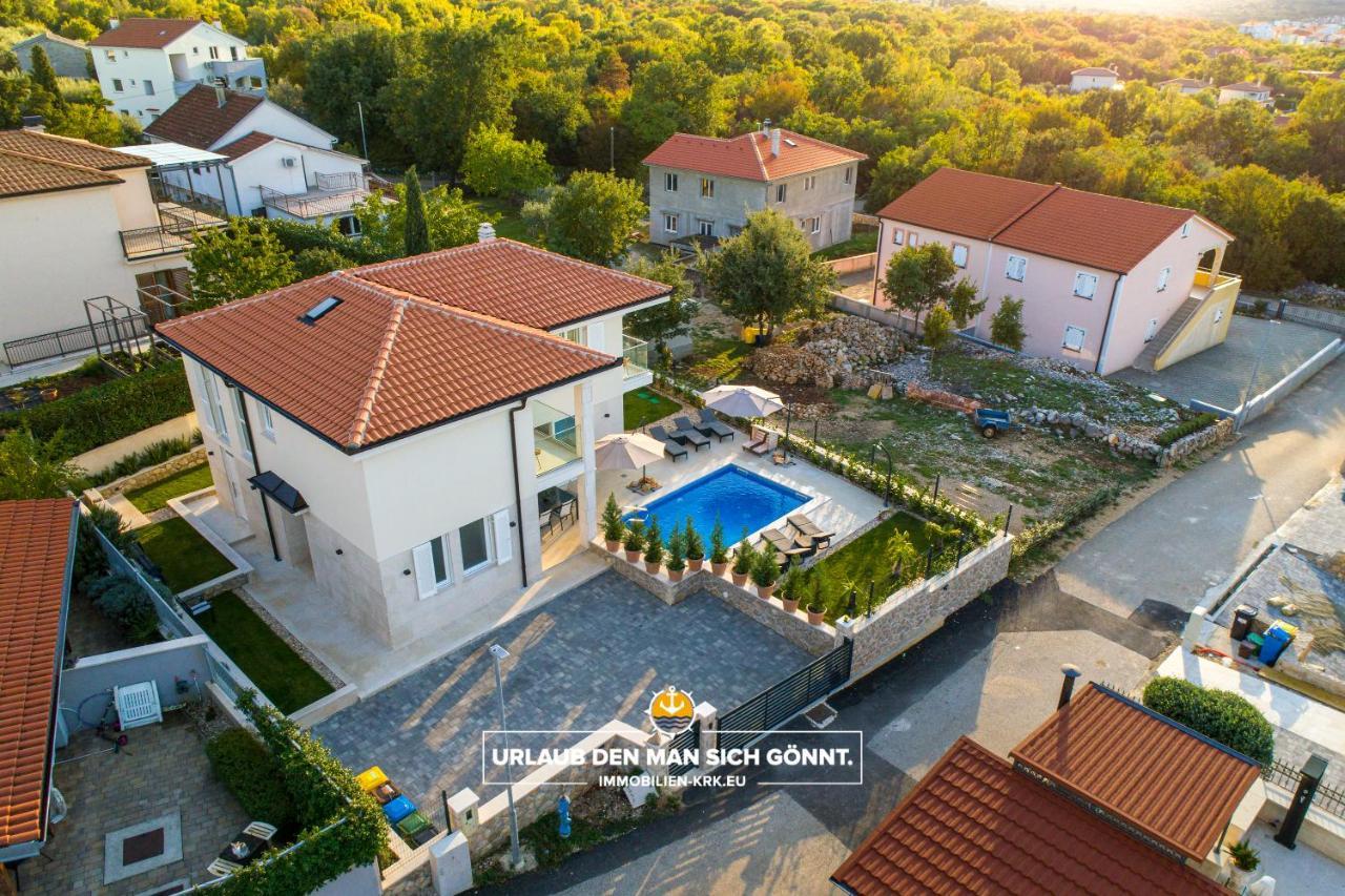 مالينسكا Villa Richard المظهر الخارجي الصورة