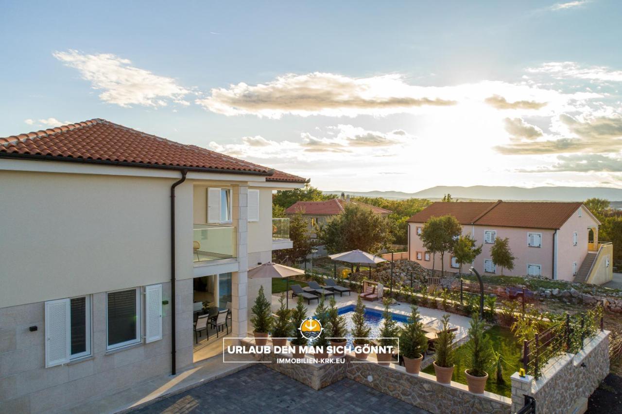 مالينسكا Villa Richard المظهر الخارجي الصورة